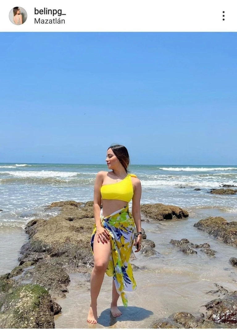 20 Beach Outfit Ideas for Sun Sand and Style