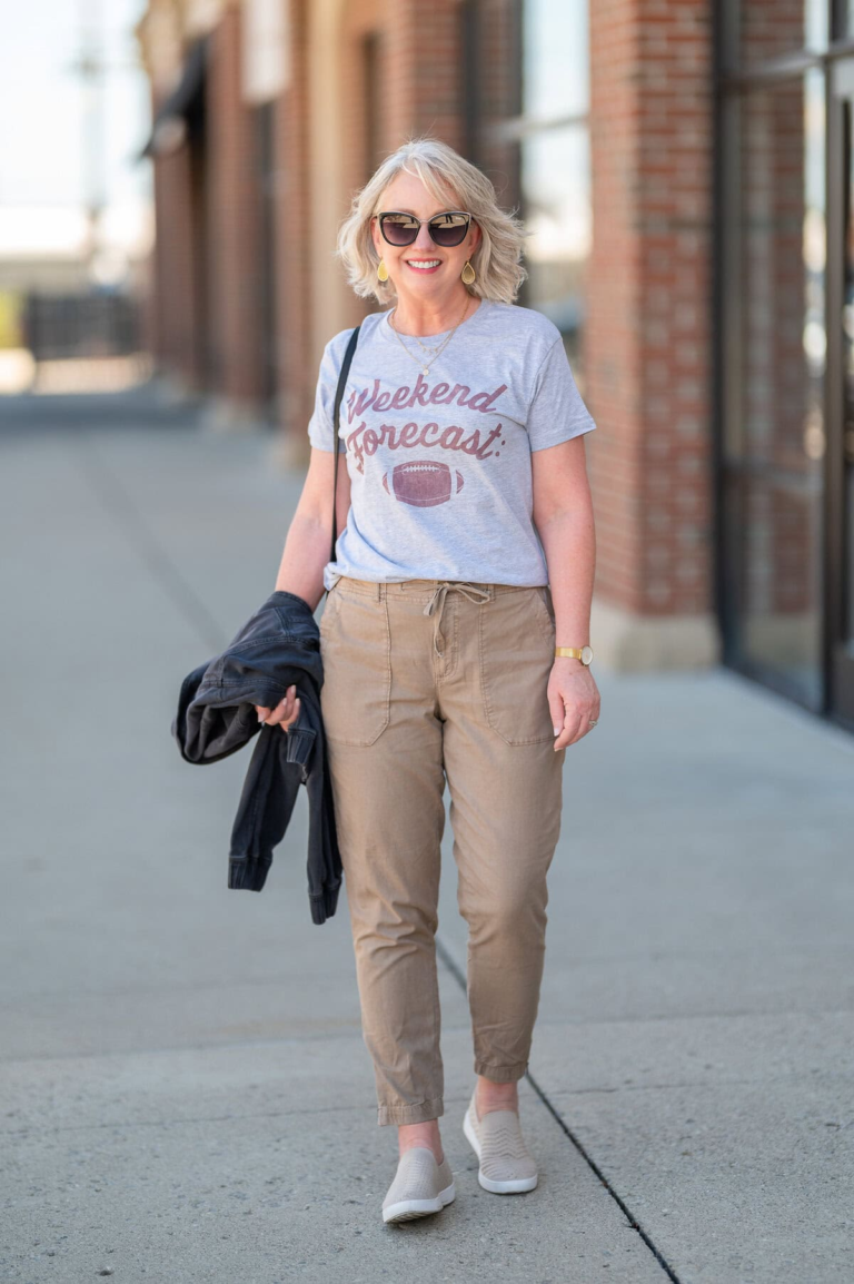 20 Cozy-Chic Early Fall Outfits to Refresh Your Autumn Wardrobe